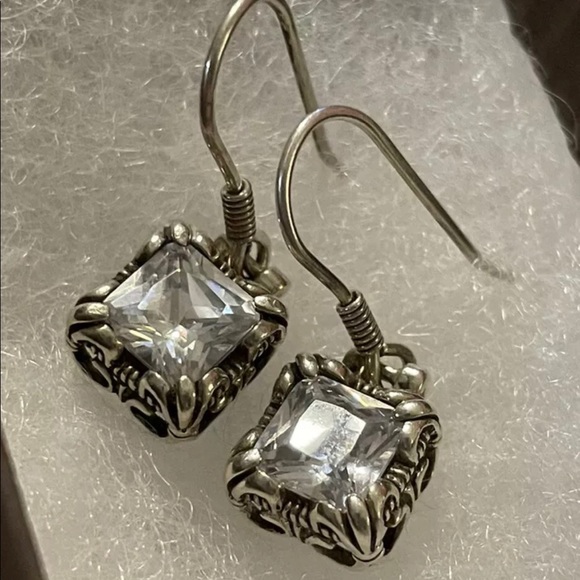 Silpada Sterling Silver Uptown Cubic Zirconia Earrings W0975 - Picture 9 of 14